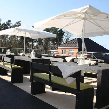 Seestuebchen Am Herthasee *