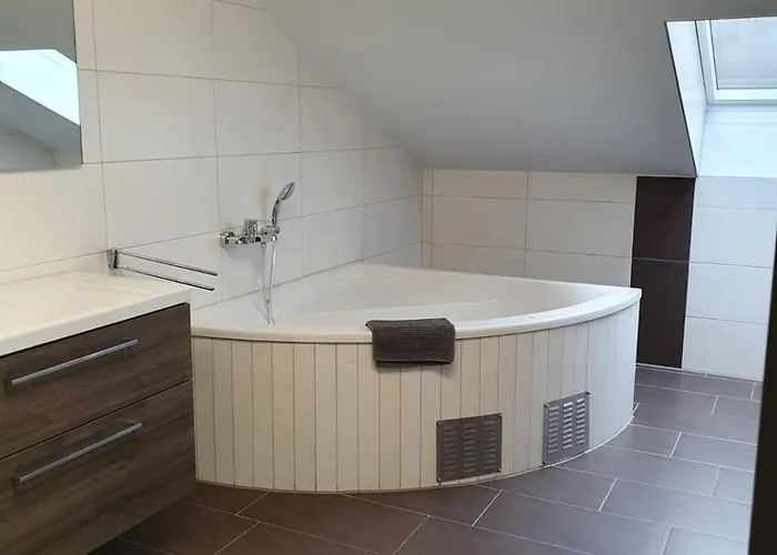 Апартаменты Seestuebchen Am Herthasee