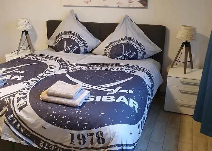 Seestuebchen Am Herthasee *