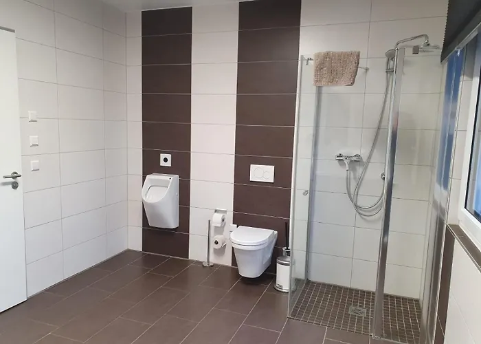 Апартаменты Seestuebchen Am Herthasee